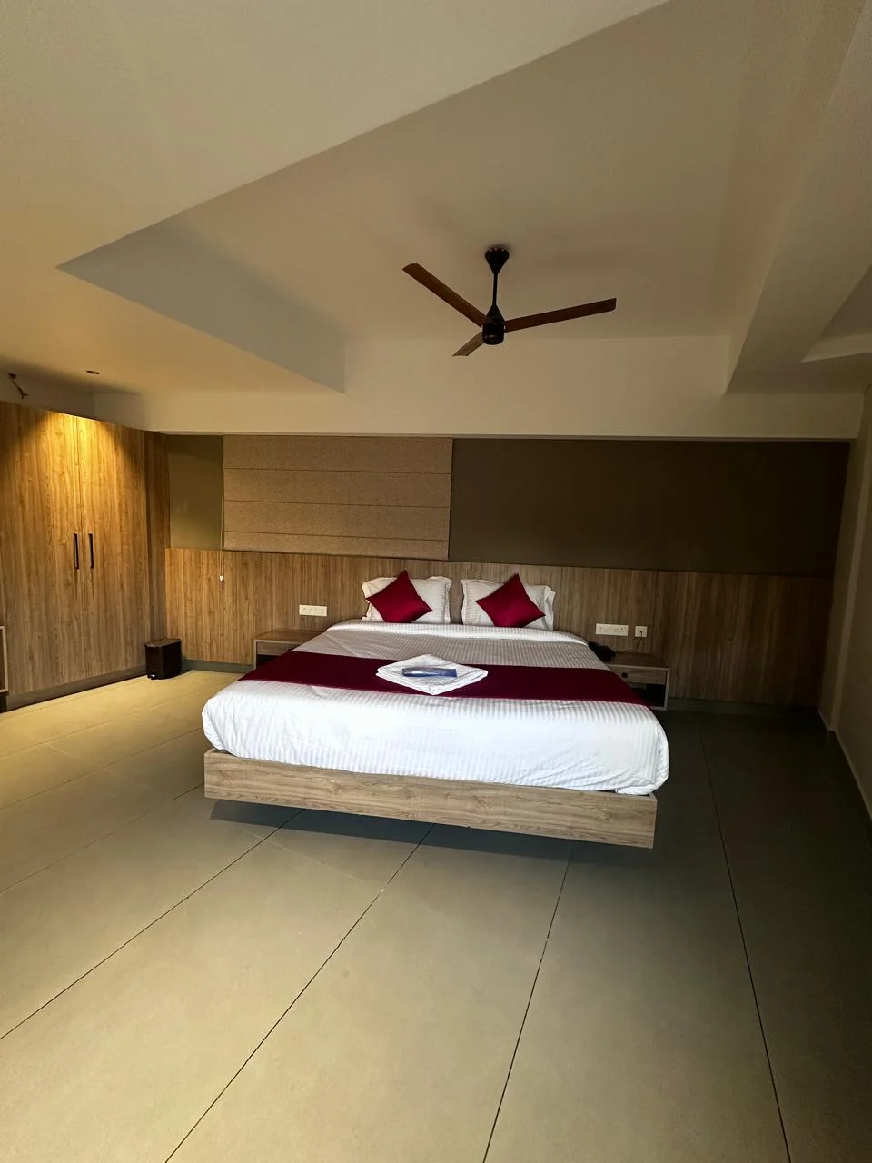 luxury hotel rooms in palakkad (3)